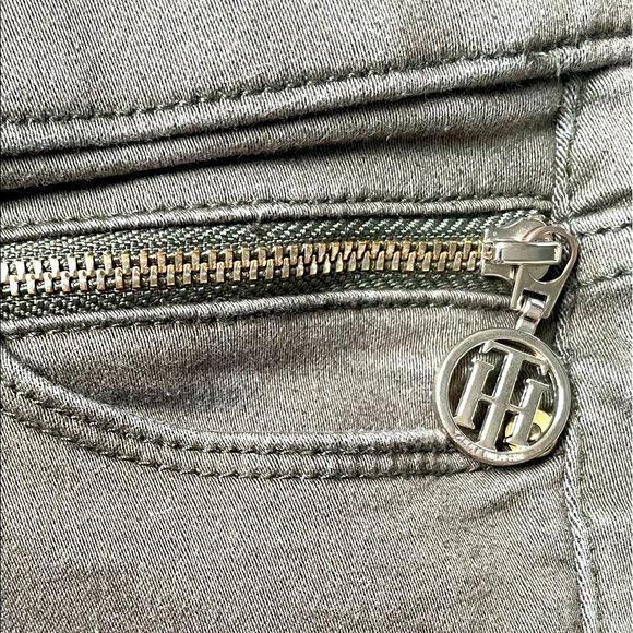 TOMMY HILFIGER - OLIVE GRAMERCY ANKLE PANT SIZE 2 - Picture 3 of 6